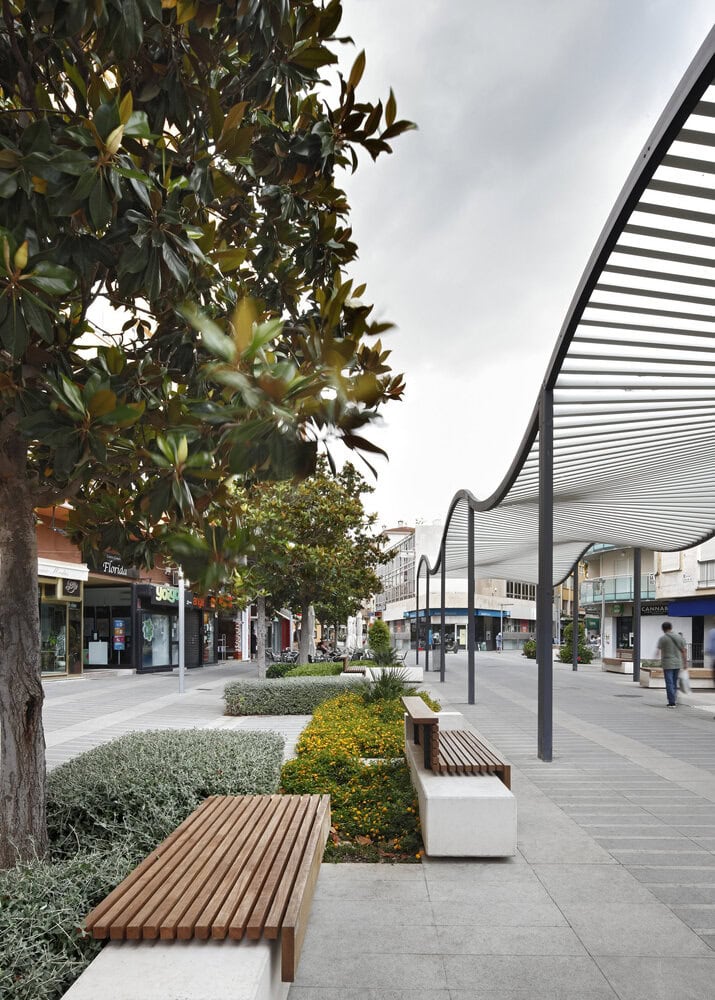 05-Pergola-Onda-Descripcion-08-Web-x2400-CARRUSEL-x1000