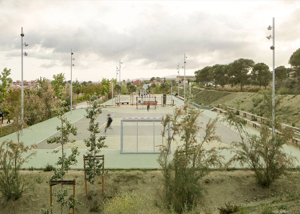20230511-Spain-El-Masnou-Parc-Vallmora-ARP-Del-Rio-Bani-05-x