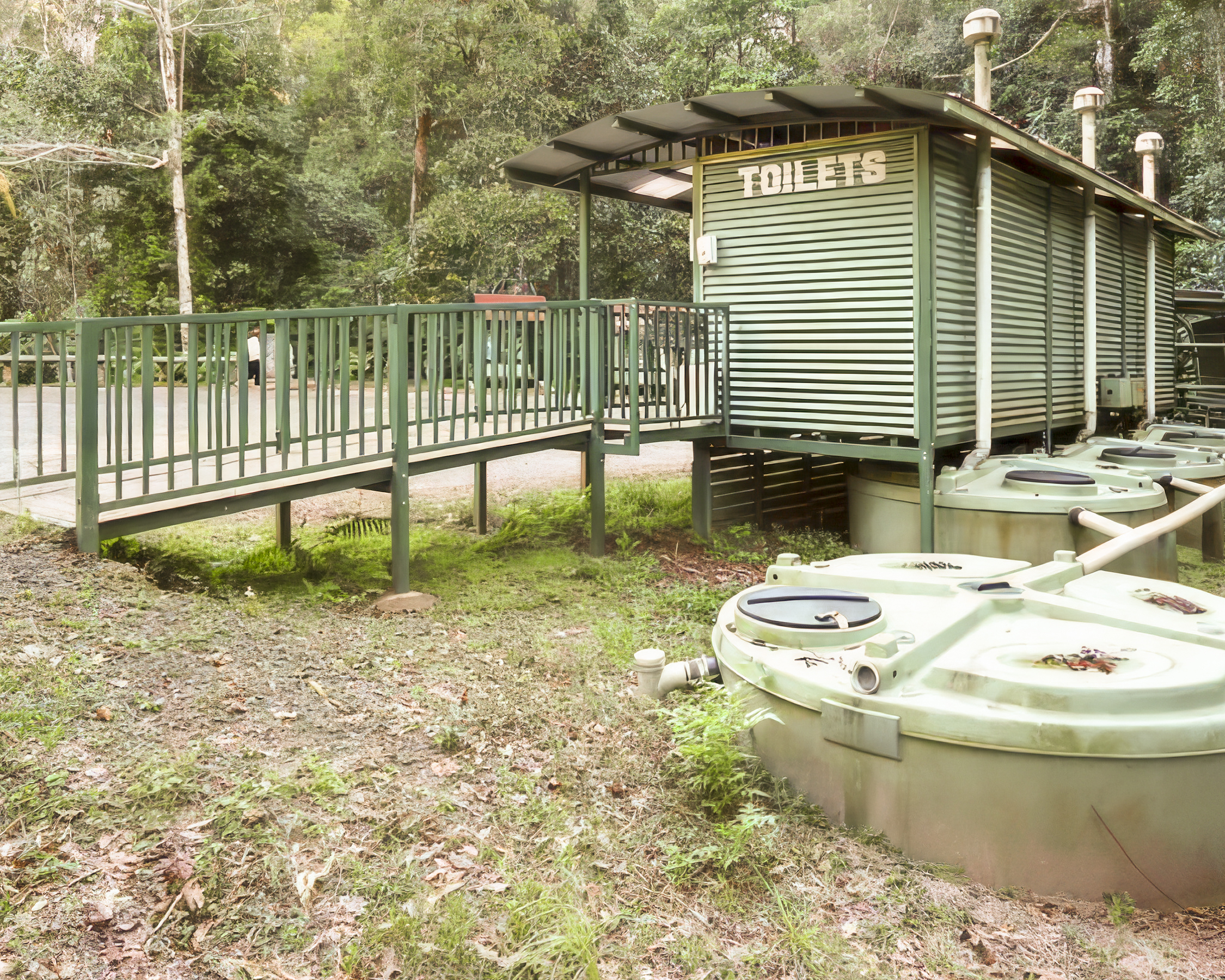 5201-Eacham-Shire-Council-K9100-Milla-Milla-Falls-12-600x450_Upscale Standard
