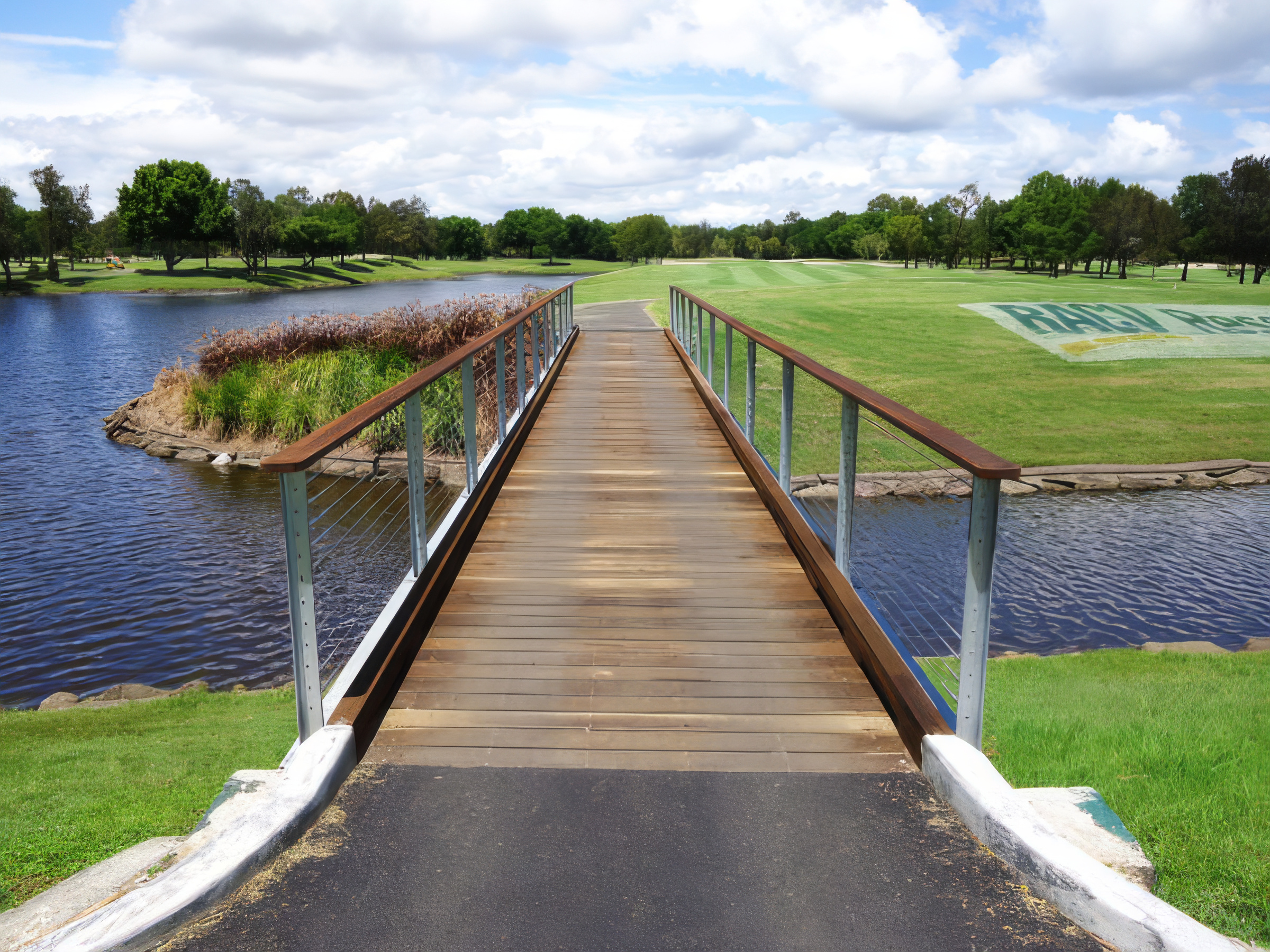 LMK-Bridges-Condamine-Gallery-27-600x450-upscale-standard