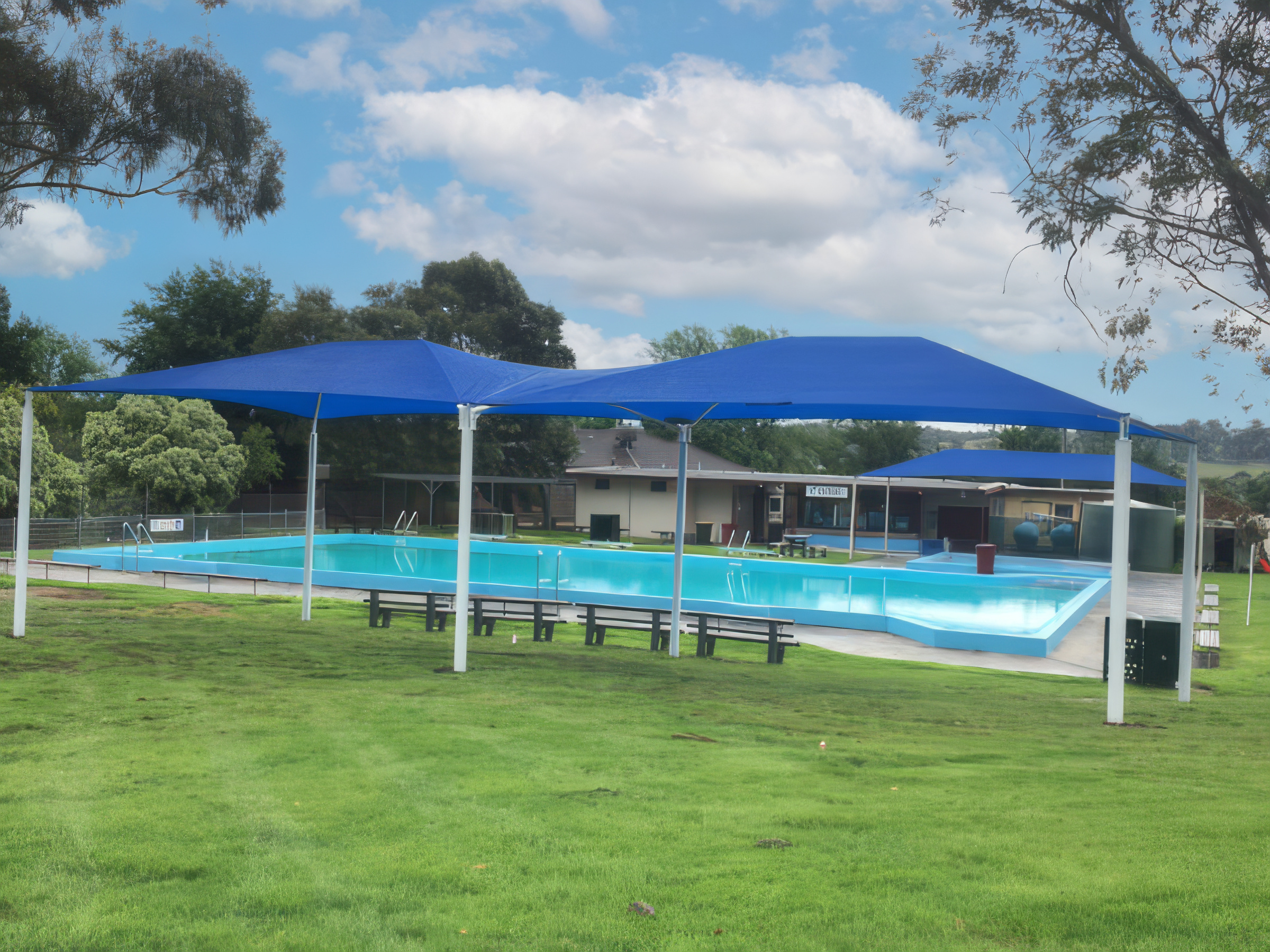 Phoenix-Shade-Sail4-600x450-upscale-standard