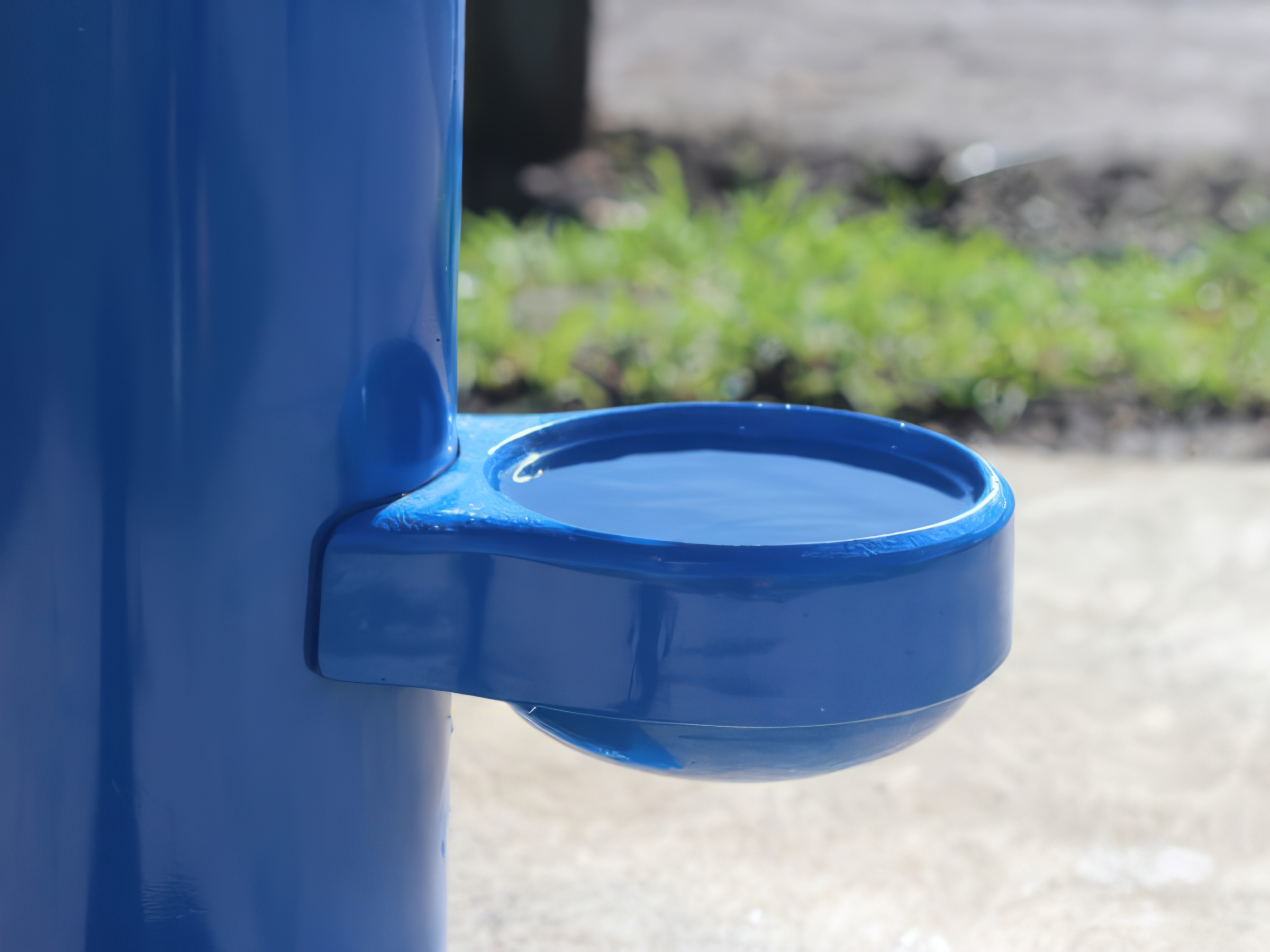 cascade-drinking-fountain-04a-600x450_Upscale Standard