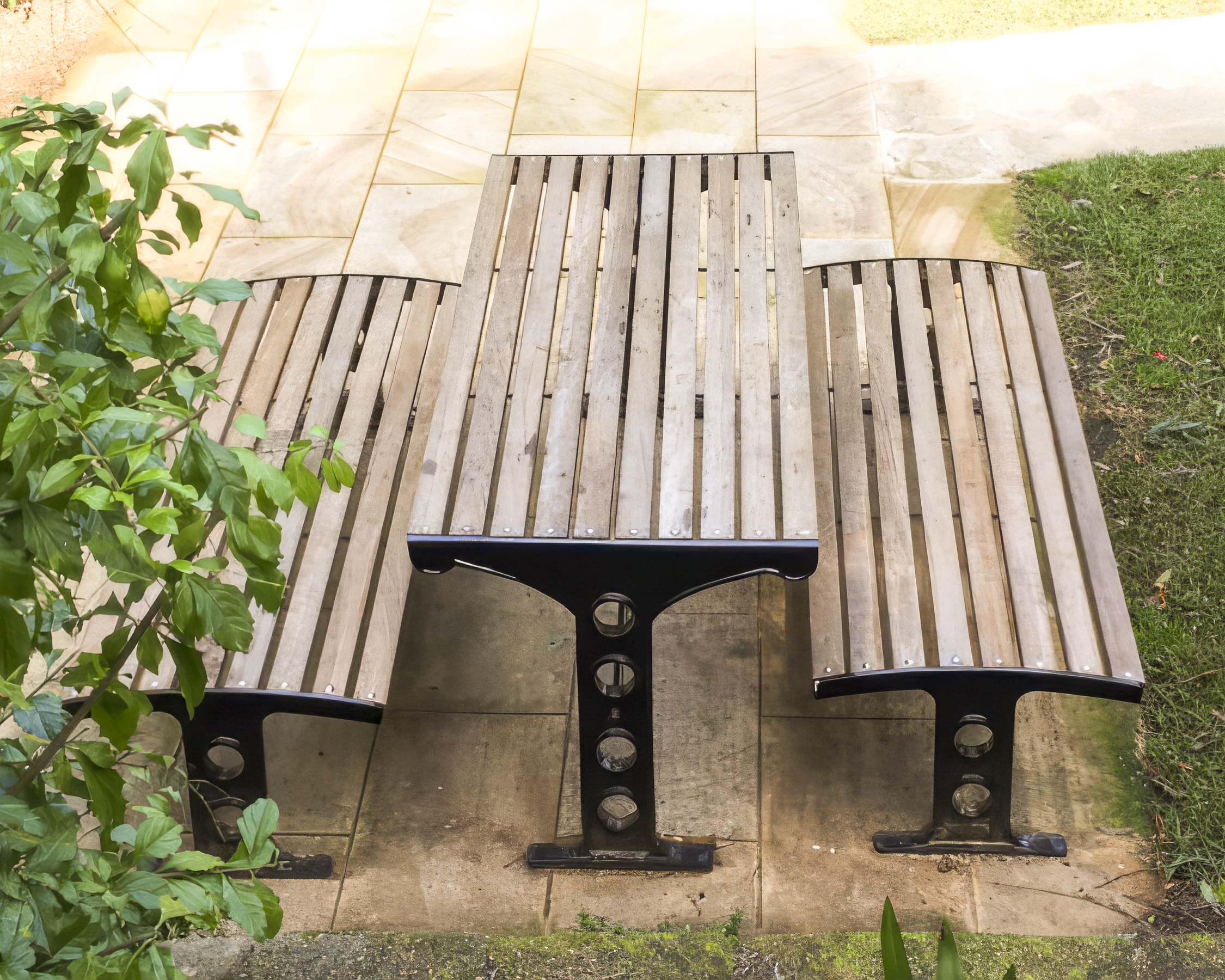 fiesta-picnic-setting-02a-600x450_Upscale Standard