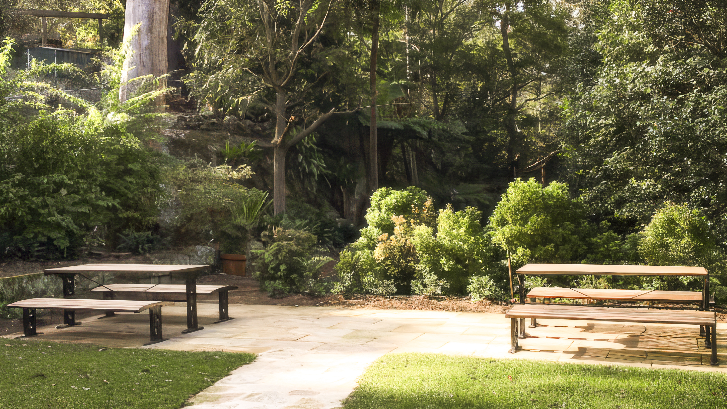 fiesta-picnic-setting-03a-600x450_Upscale Standard