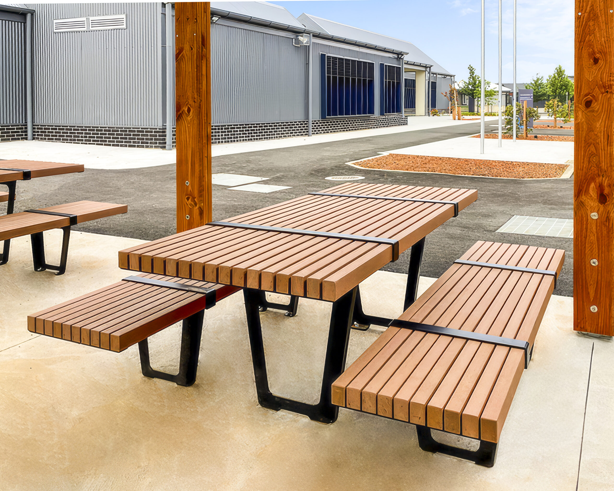 flinders-picnic-setting-03b-standard-upscaler