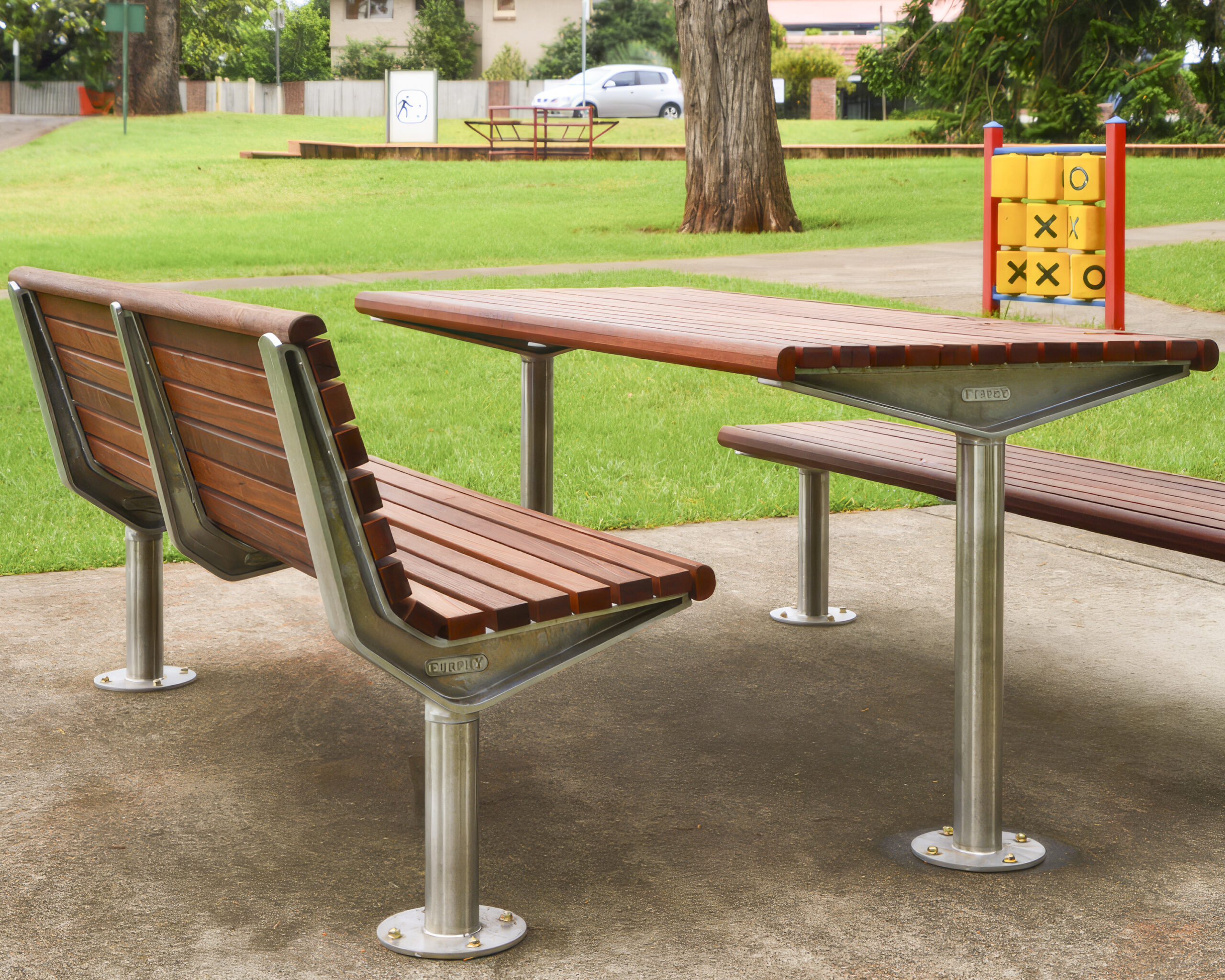 promenade-picnic-setting-09a-standard-upscaler