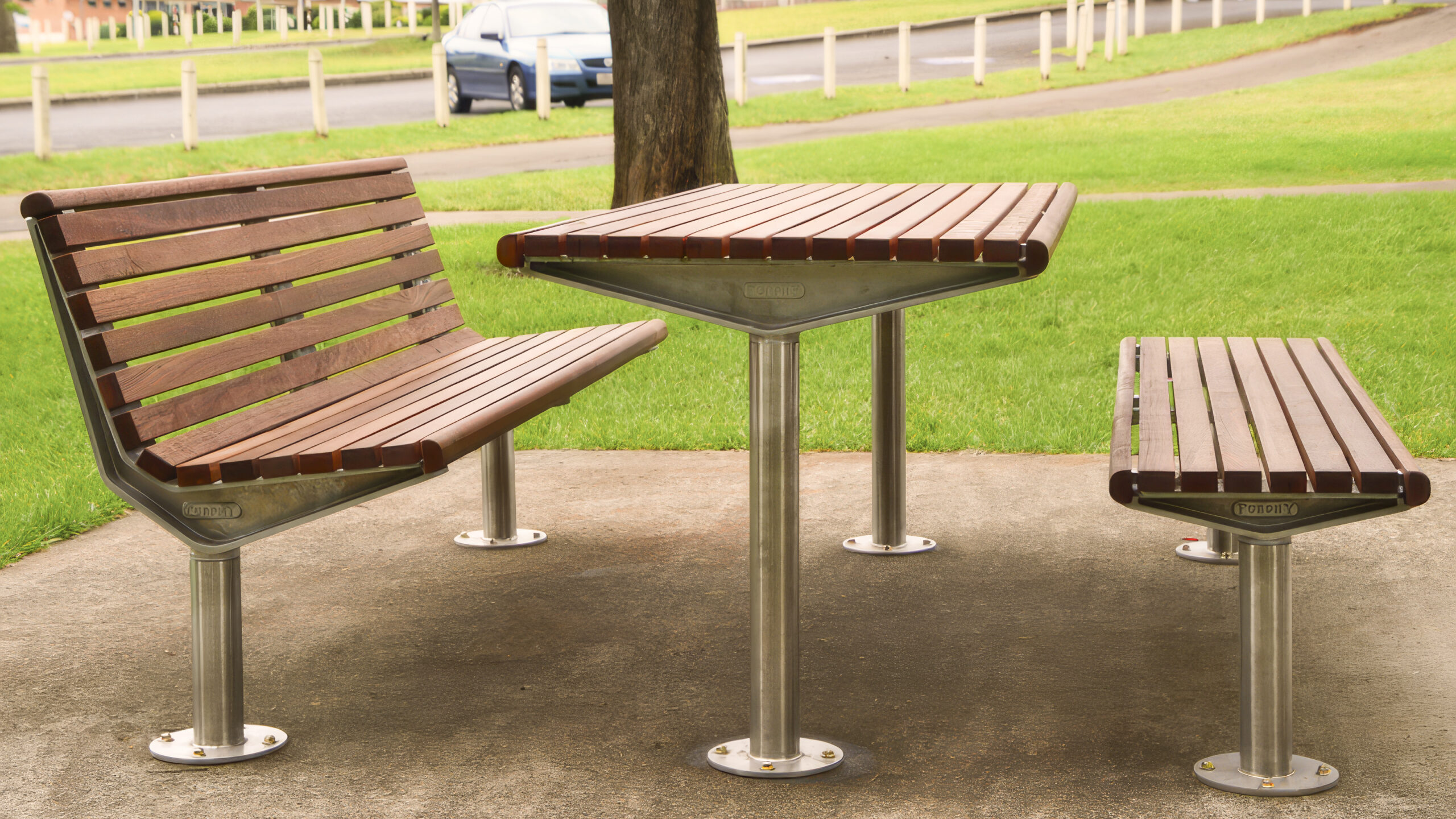 promenade-picnic-setting-10a-standard-upscaler