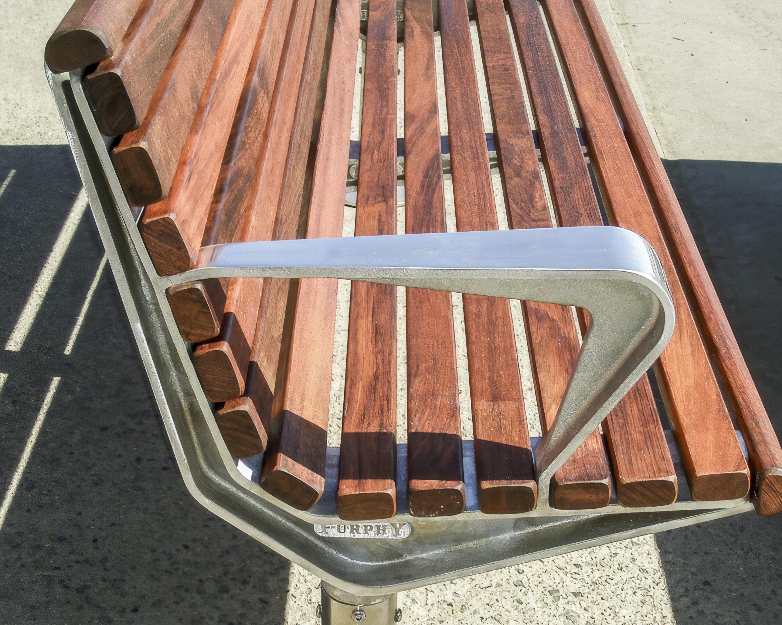promenade-seat-05a-2-standard-upscaler