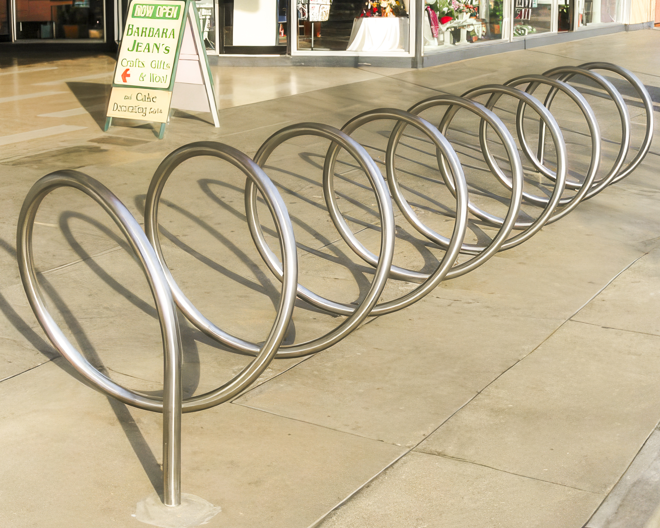 spiral-bike-rack-08a-600x450_Upscale Standard