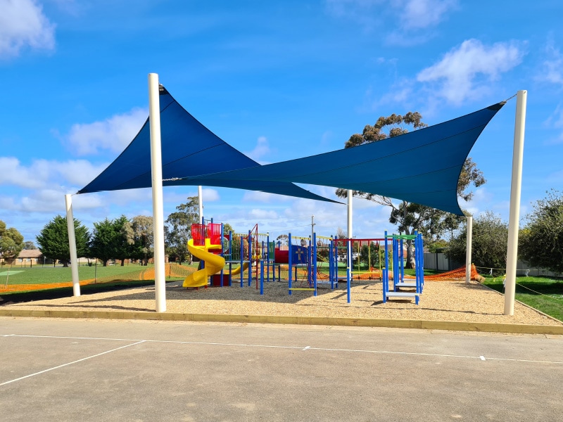 Wing Shade Sails (4-post and 6-post) - Landmark Products